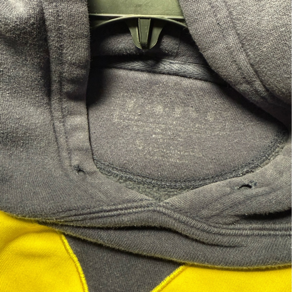 VINTAGE University of Michigan Sweatshirt Size L - Picture 5 of 5
